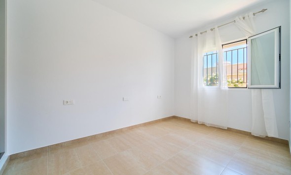 Alquiler a largo plazo - Villa / Chalet - Turre