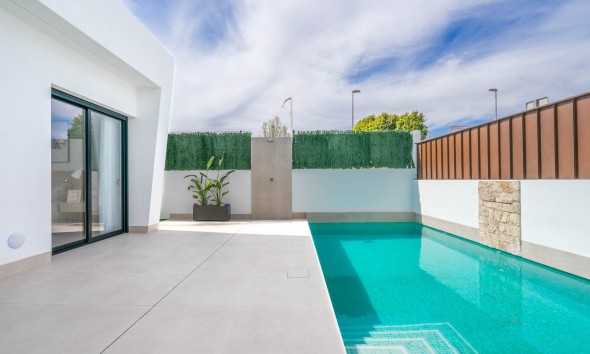 Obra nueva - Unifamiliar - Torre-Pacheco