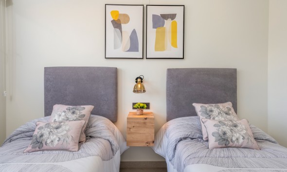 Neue Gebäude - Flach gelegener Bungalow - Torrevieja