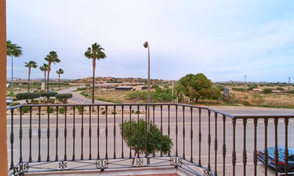 Resale - Apartment / flat - Turre