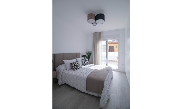 Nouvelle construction - terraced - Jerónimo y Avileses