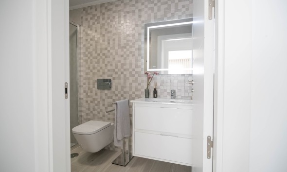 Nouvelle construction - terraced - Jerónimo y Avileses