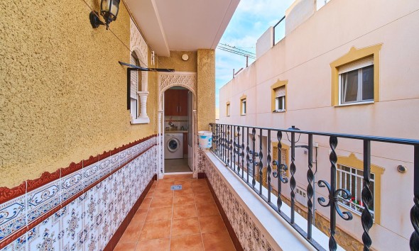 Resale - Villa - Garrucha