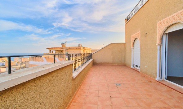 Resale - Villa - Garrucha